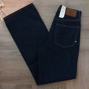 NWT! - AE77 Premium Organic Cotton Stovepipe Jeans